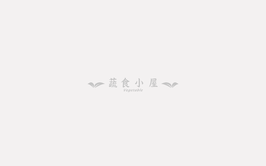 ⼩吃零食